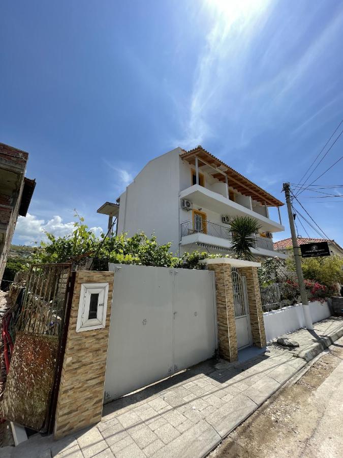 Orchard Retreat Aparthotel Himare Exterior photo