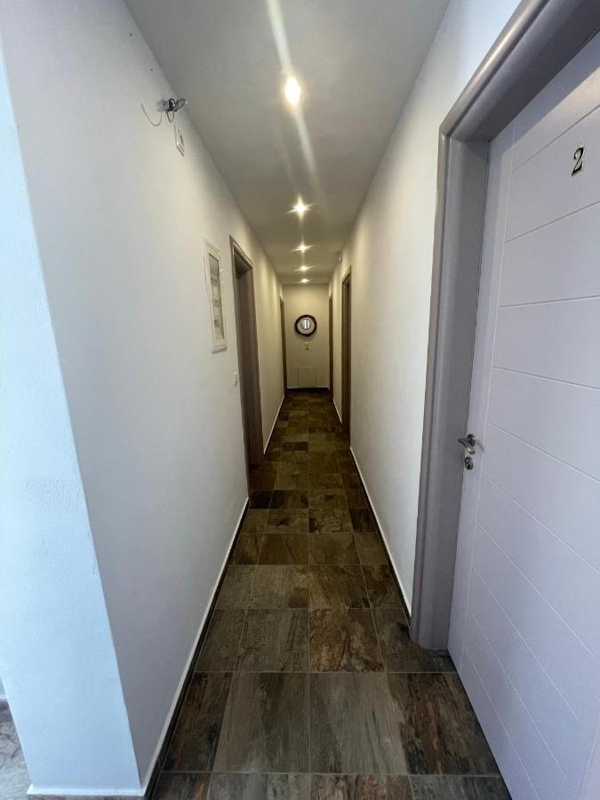 Orchard Retreat Aparthotel Himare Exterior photo