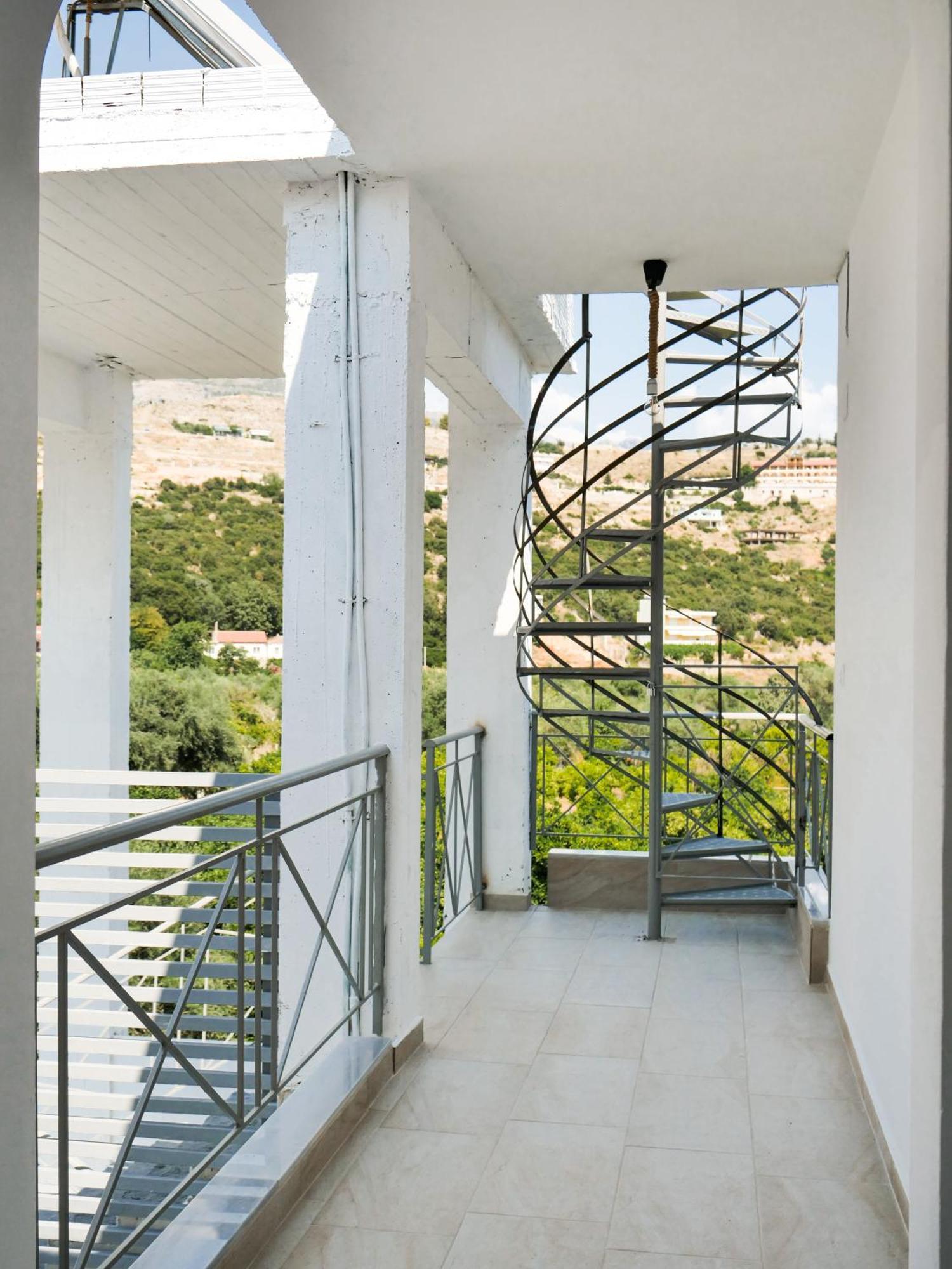 Orchard Retreat Aparthotel Himare Exterior photo